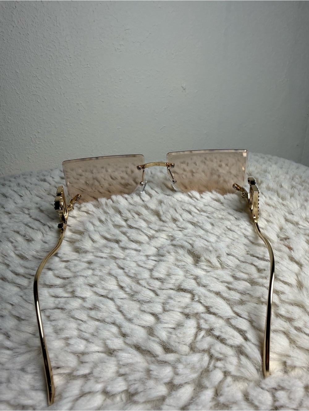 Gold Rim Brown Gradient Rimless Sunglasses - Picture 5 of 7